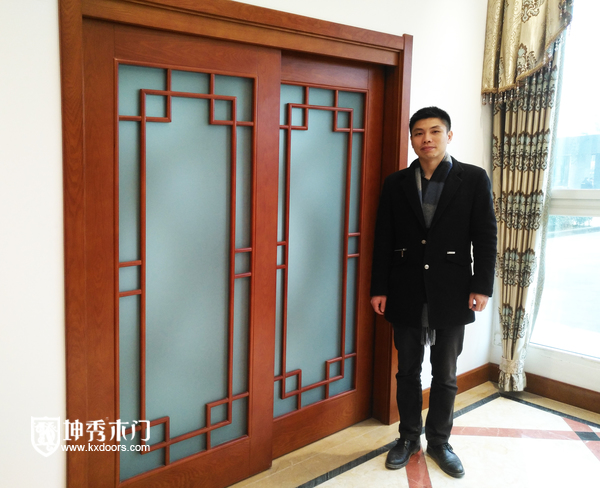 重庆坤秀木门:长沙客户罗总到厂考察